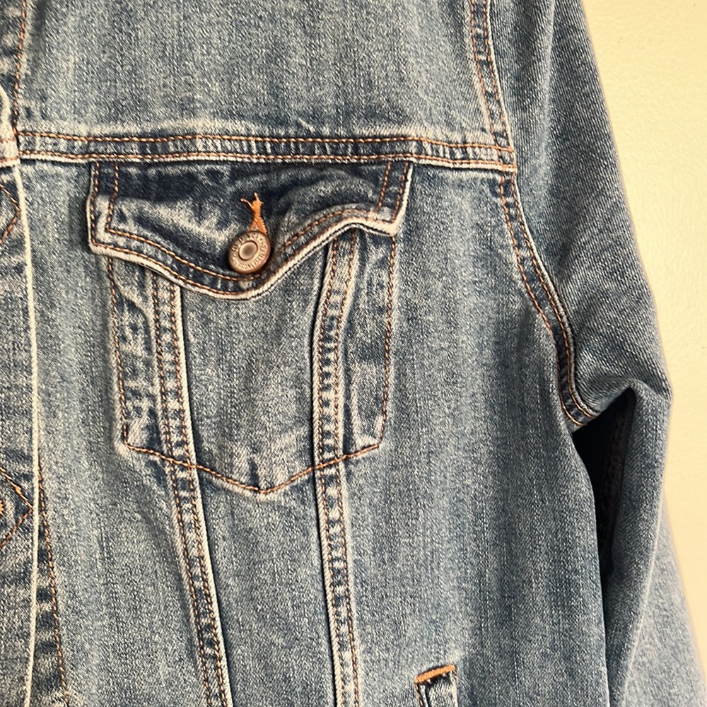 Jean Jacket - Picture 3 of 4